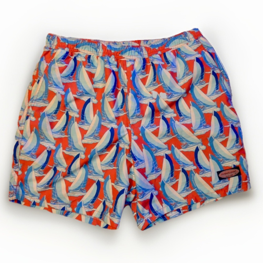 Vineyard Vines Men’s Swim Trunk Sz M Red Blue Sailboats Mesh Lining Drawstring